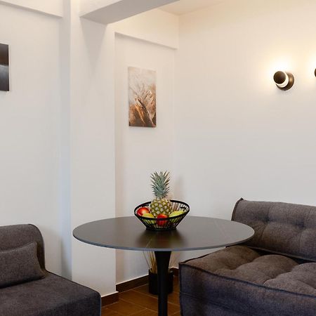 San Constantino Boutique Villa Фира Екстериор снимка