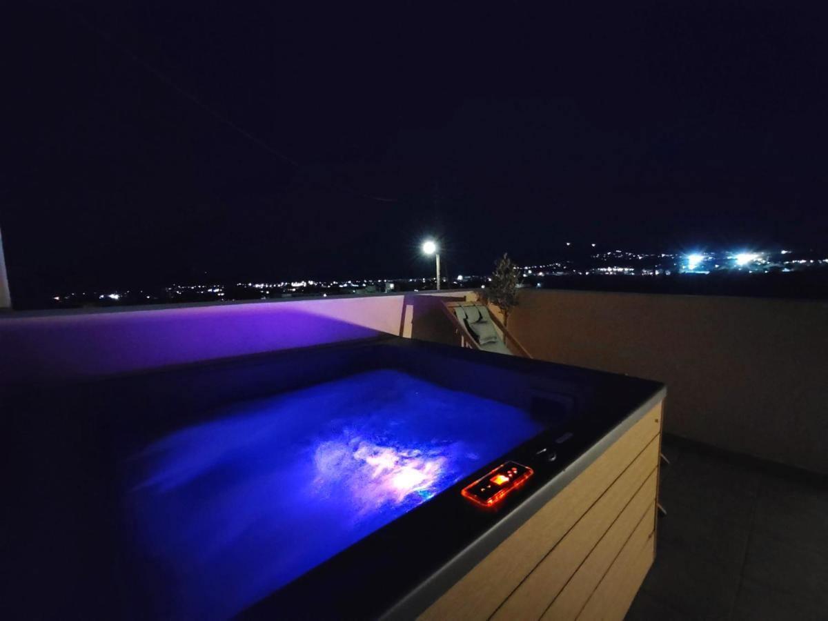 San Constantino Boutique Villa Фира Екстериор снимка