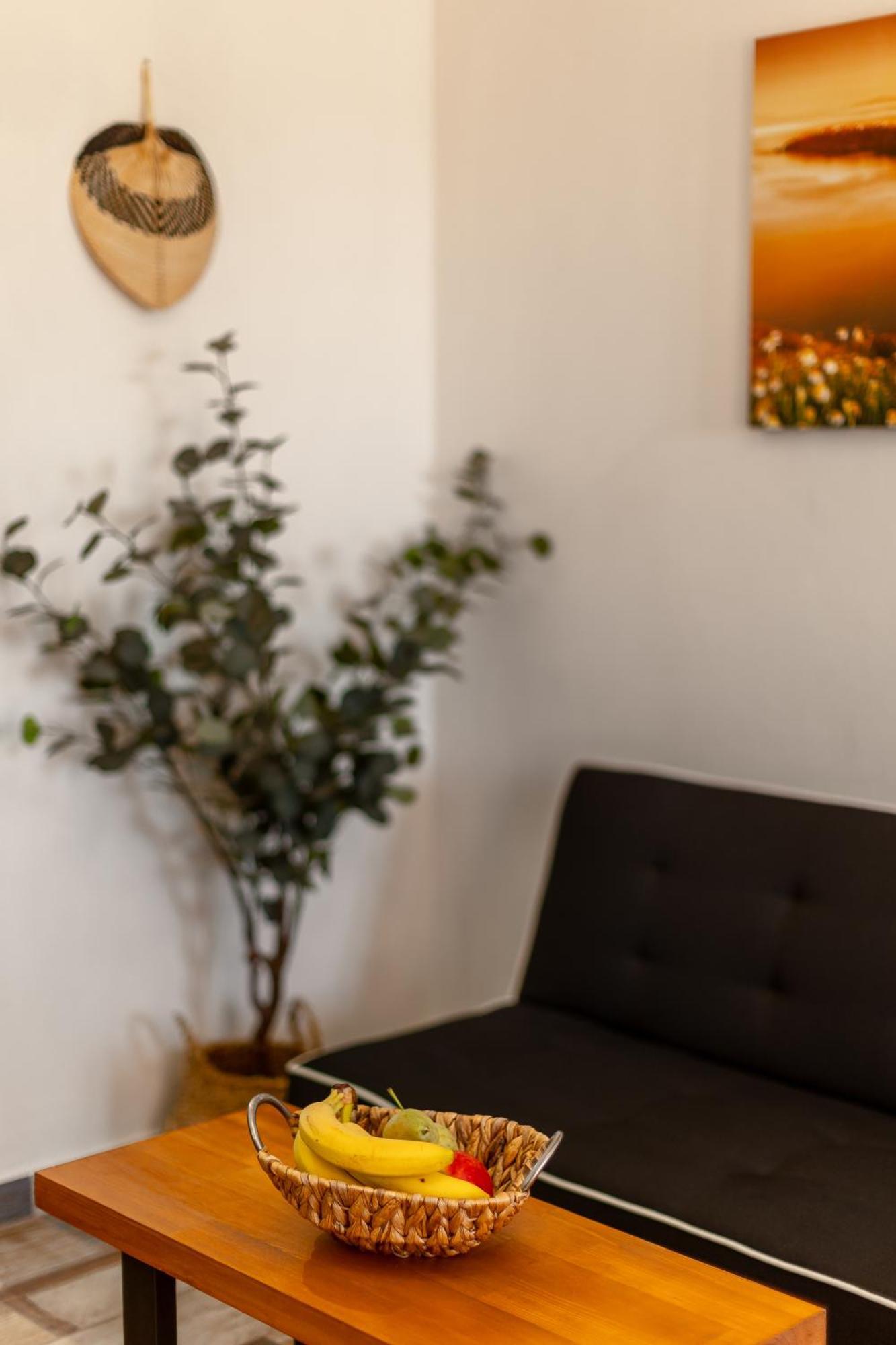 San Constantino Boutique Villa Фира Екстериор снимка
